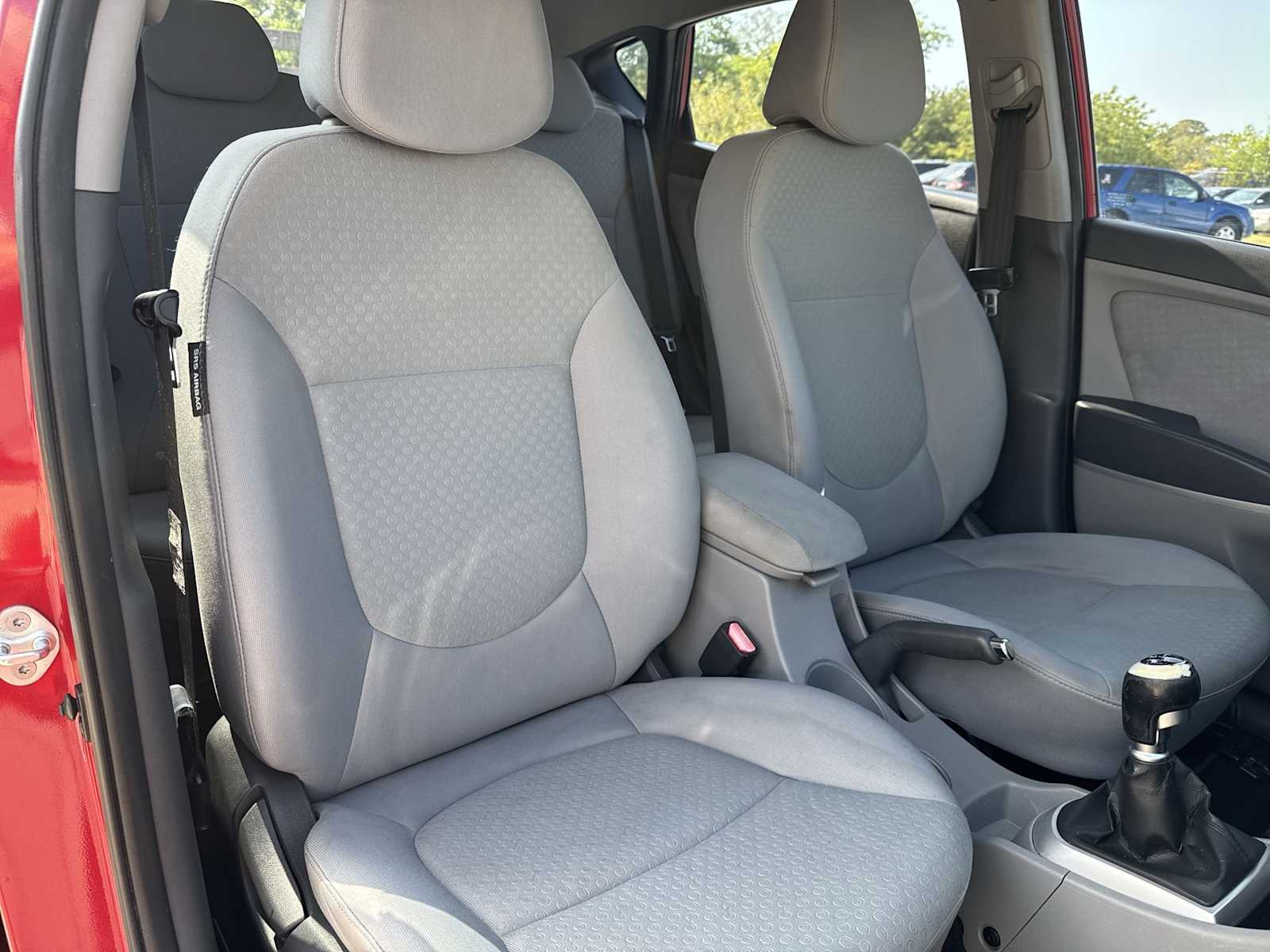 Thumbnail: 2013 Hyundai Accent - 20