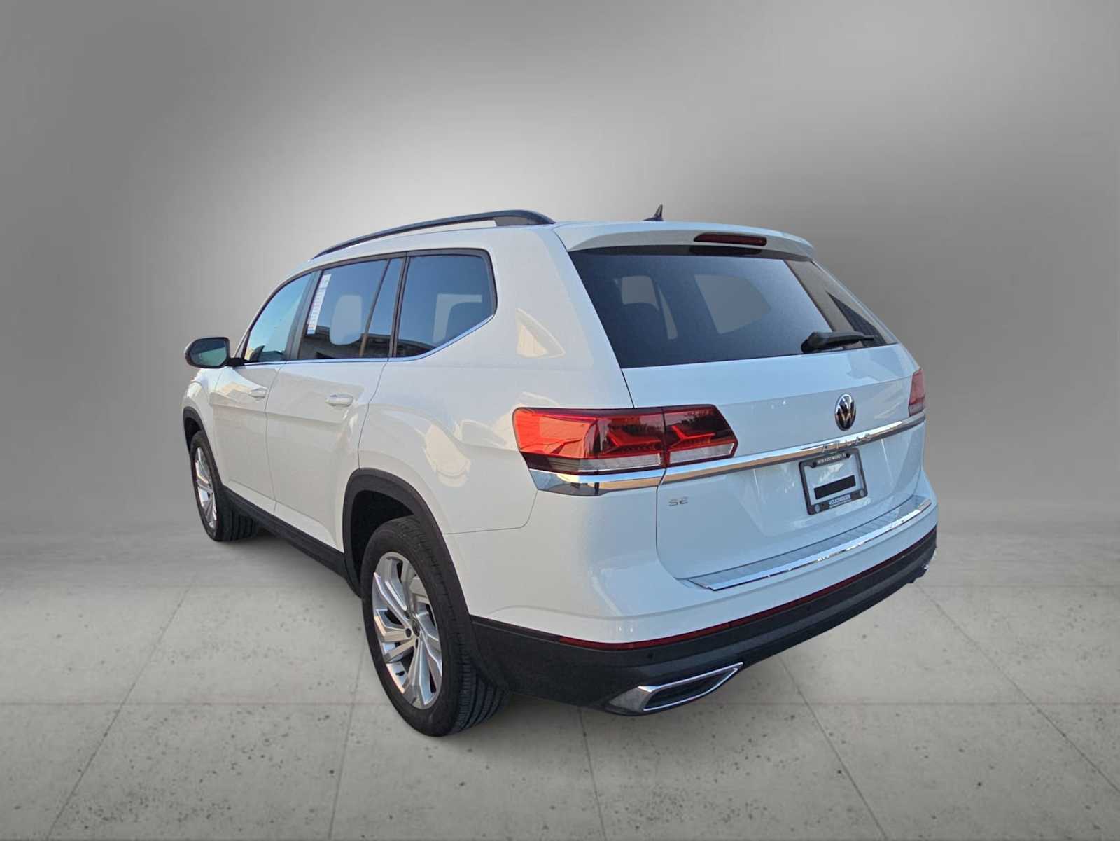 Thumbnail: 2022 Volkswagen Atlas - 6