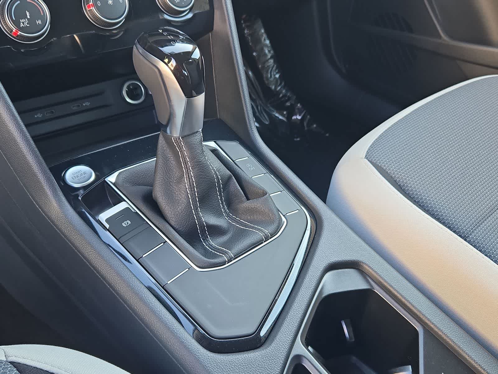 Thumbnail: 2025 Volkswagen Taos - 29