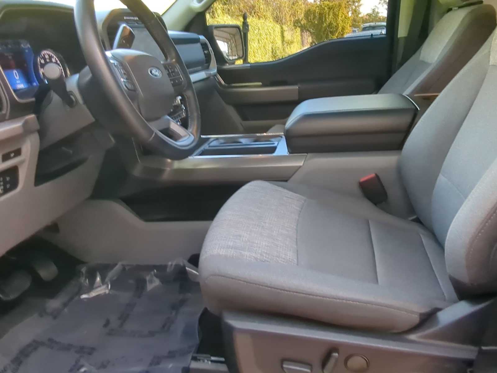 Thumbnail: 2022 Ford F-150 - 17