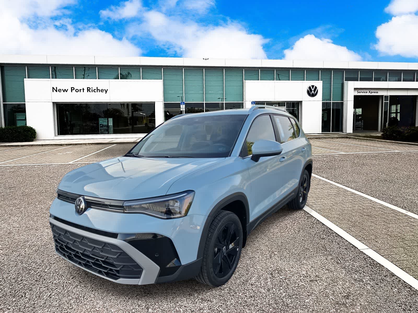 Thumbnail: 2025 Volkswagen Taos - 4