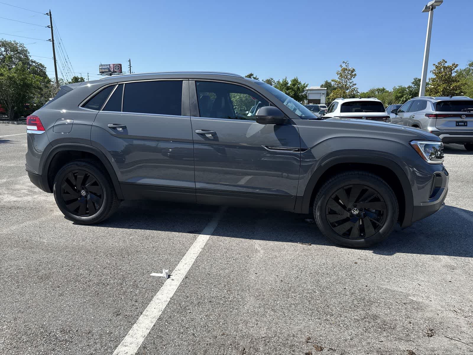 Thumbnail: 2026 Volkswagen Atlas - 7