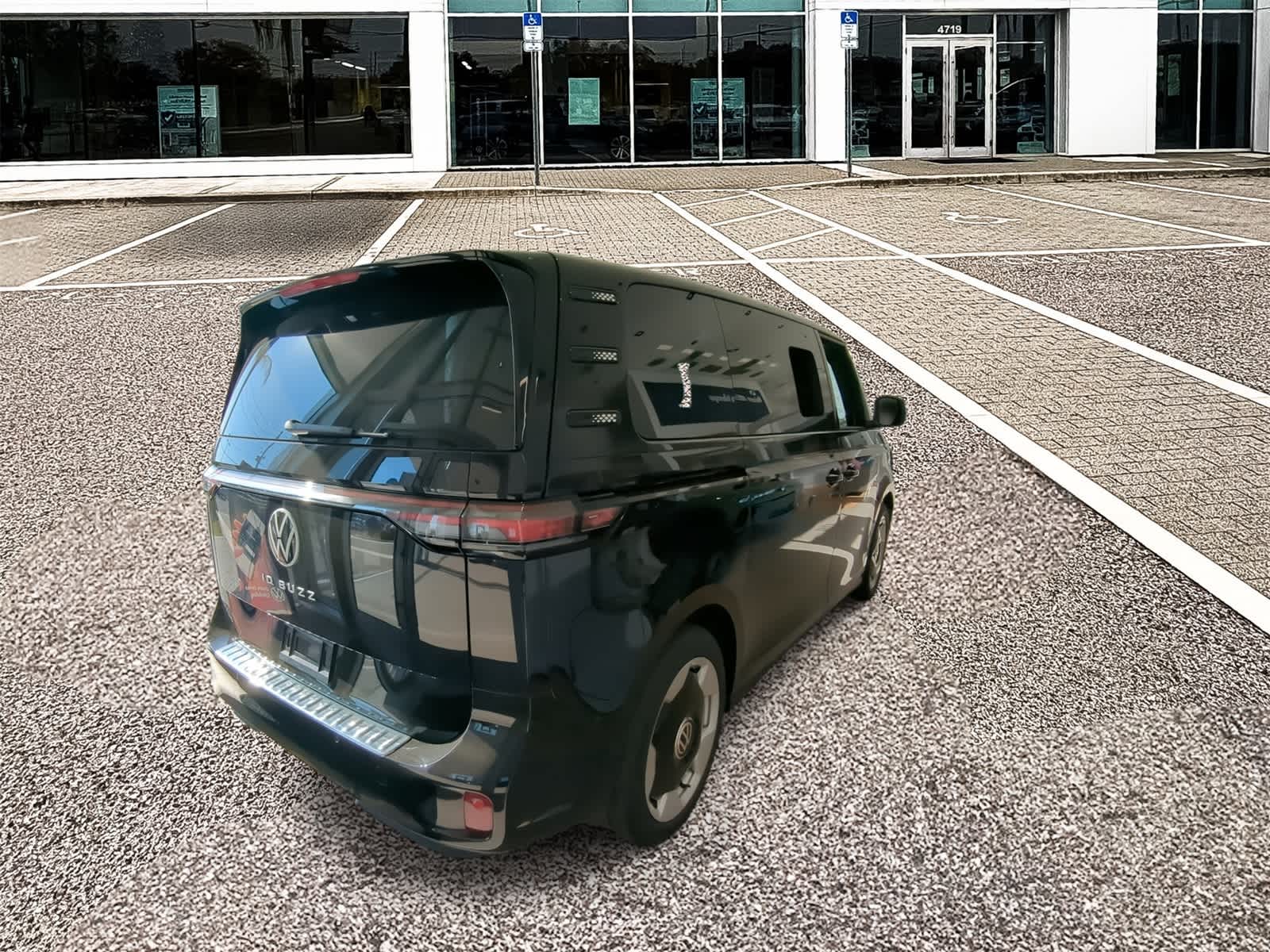 Thumbnail: 2025 Volkswagen ID.Buzz - 8