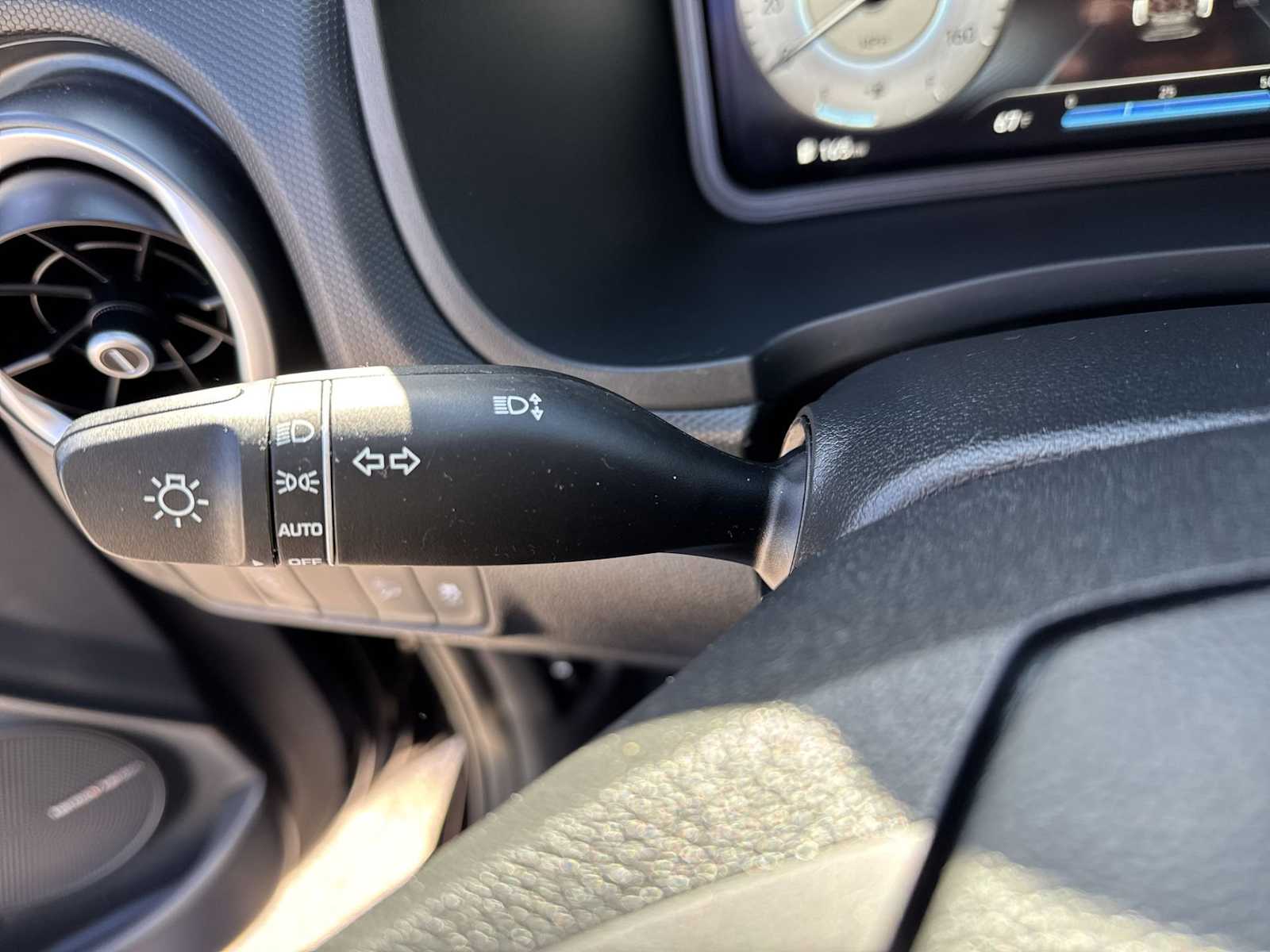 Thumbnail: 2022 Hyundai Kona - 27