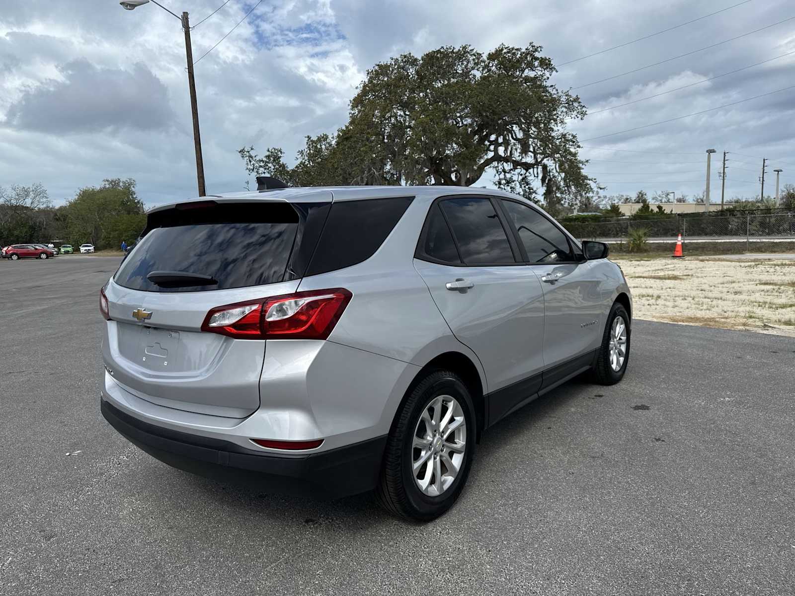 Thumbnail: 2020 Chevrolet Equinox - 6