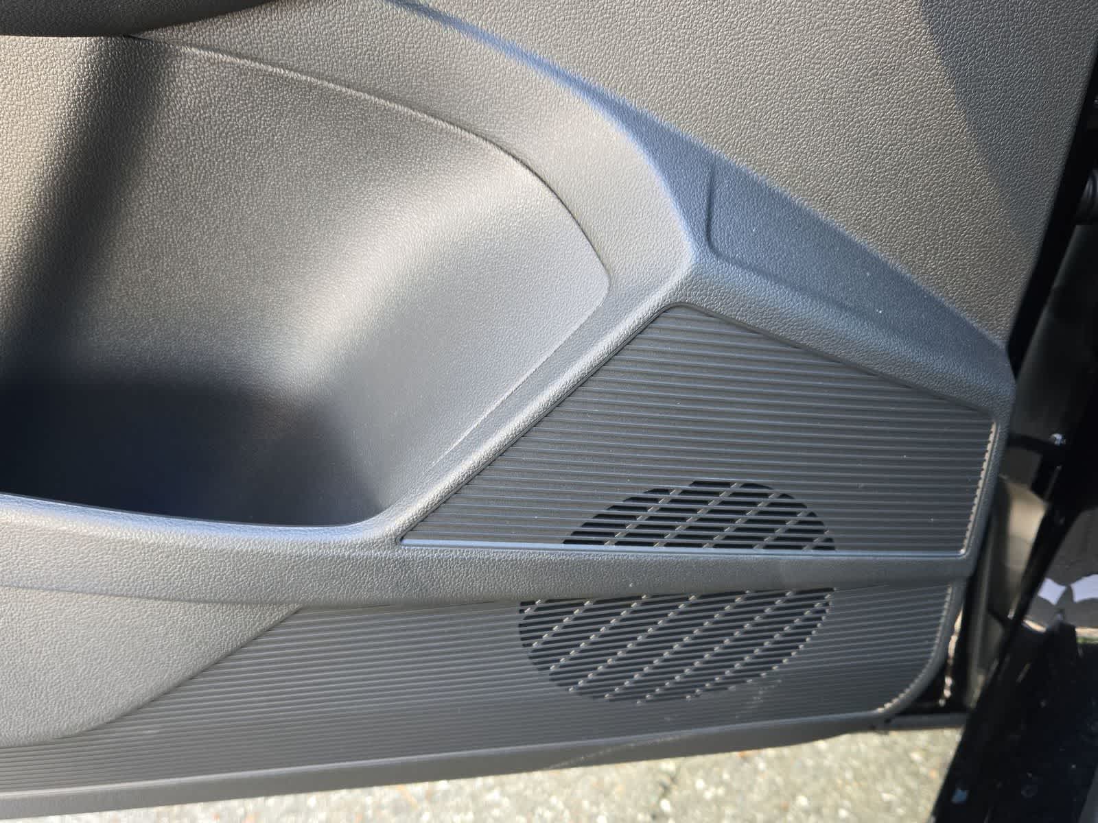 Thumbnail: 2025 Volkswagen Taos - 29