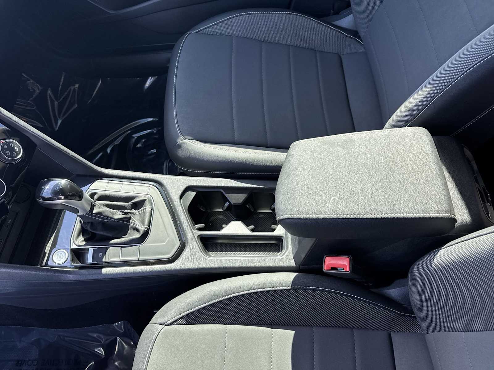 Thumbnail: 2023 Volkswagen Taos - 21