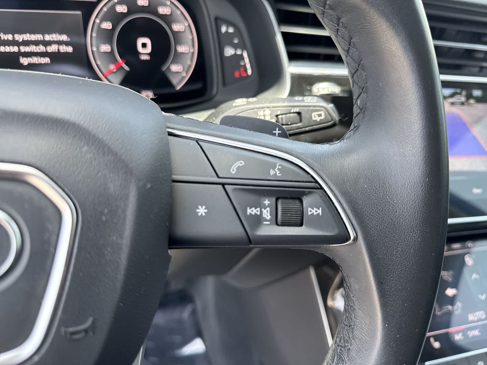 Thumbnail: 2023 Audi Q7 - 32