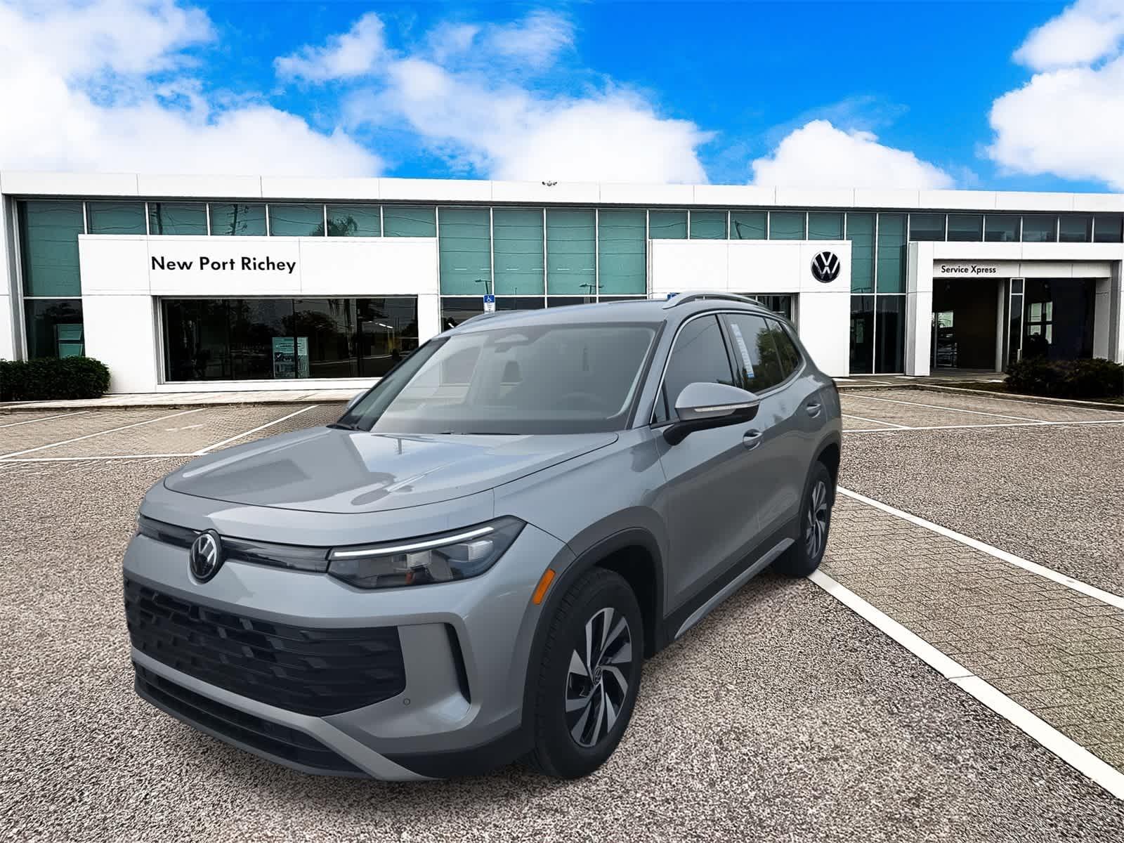 Thumbnail: 2025 Volkswagen Tiguan - 4