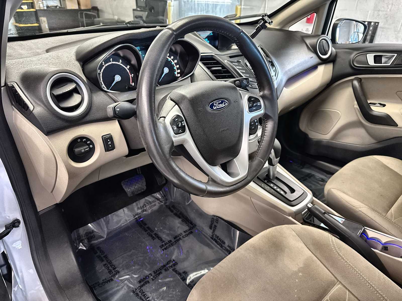 Thumbnail: 2016 Ford Fiesta - 2