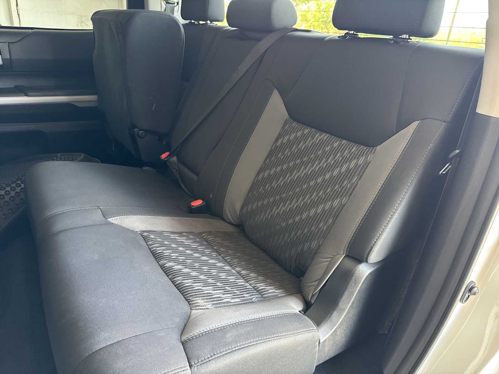 Thumbnail: 2020 Toyota Tundra - 19