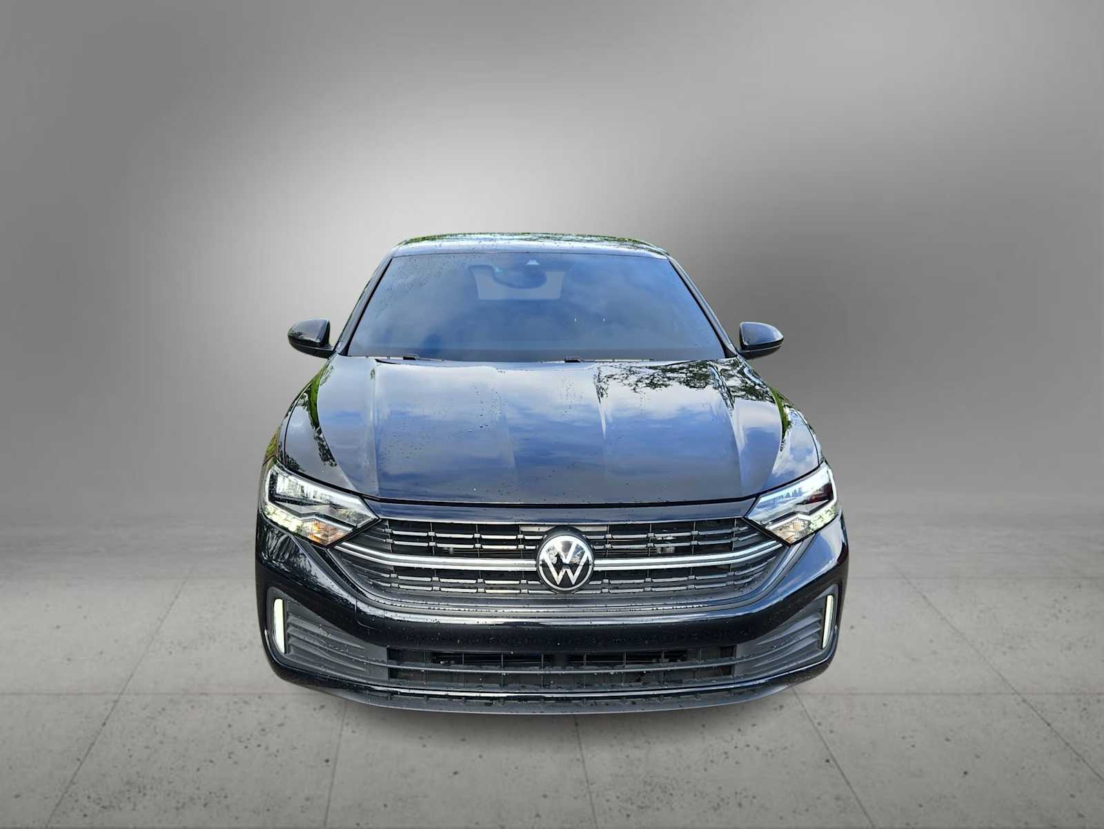 Thumbnail: 2024 Volkswagen Jetta - 3