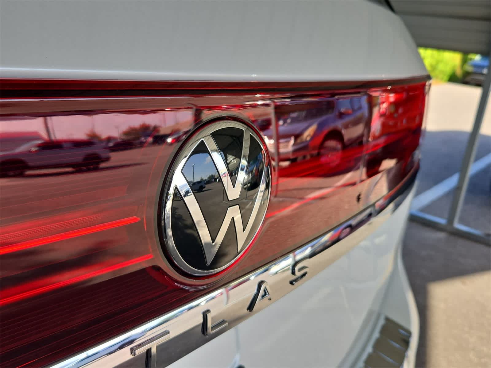 Thumbnail: 2026 Volkswagen Atlas - 12