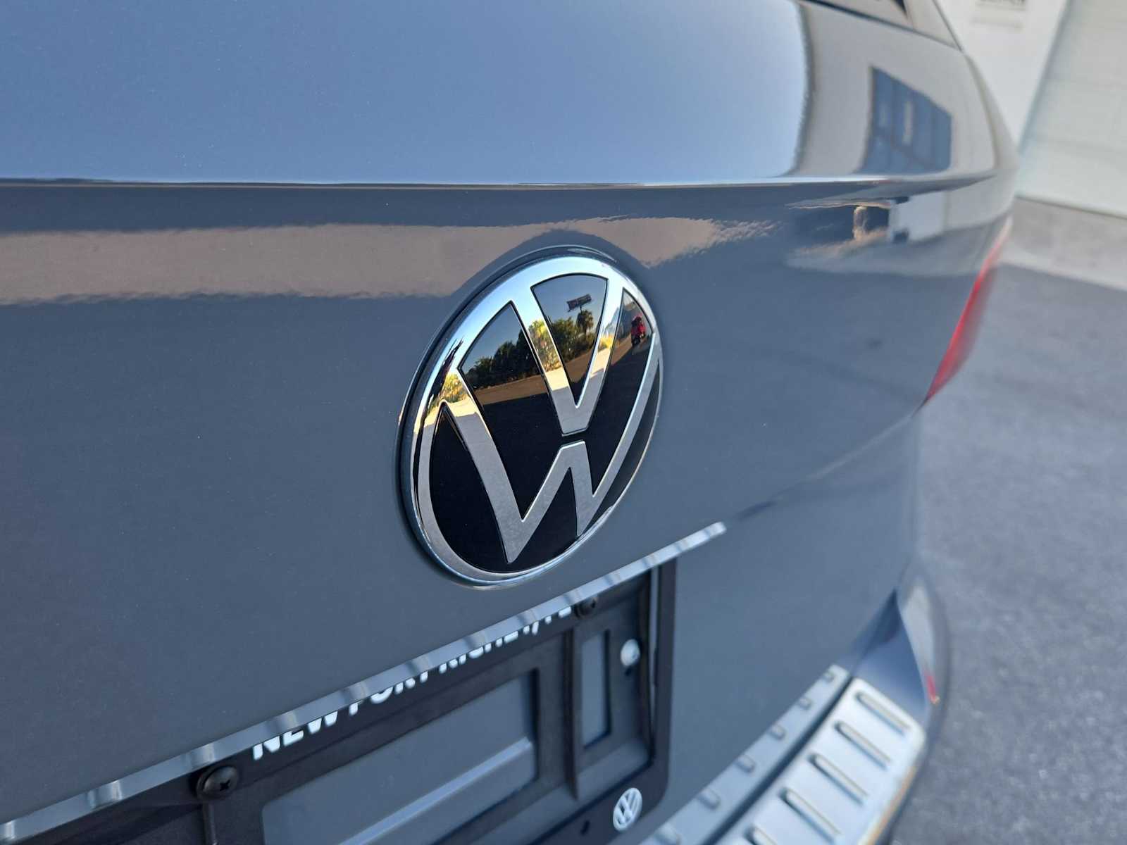 Thumbnail: 2024 Volkswagen Taos - 12