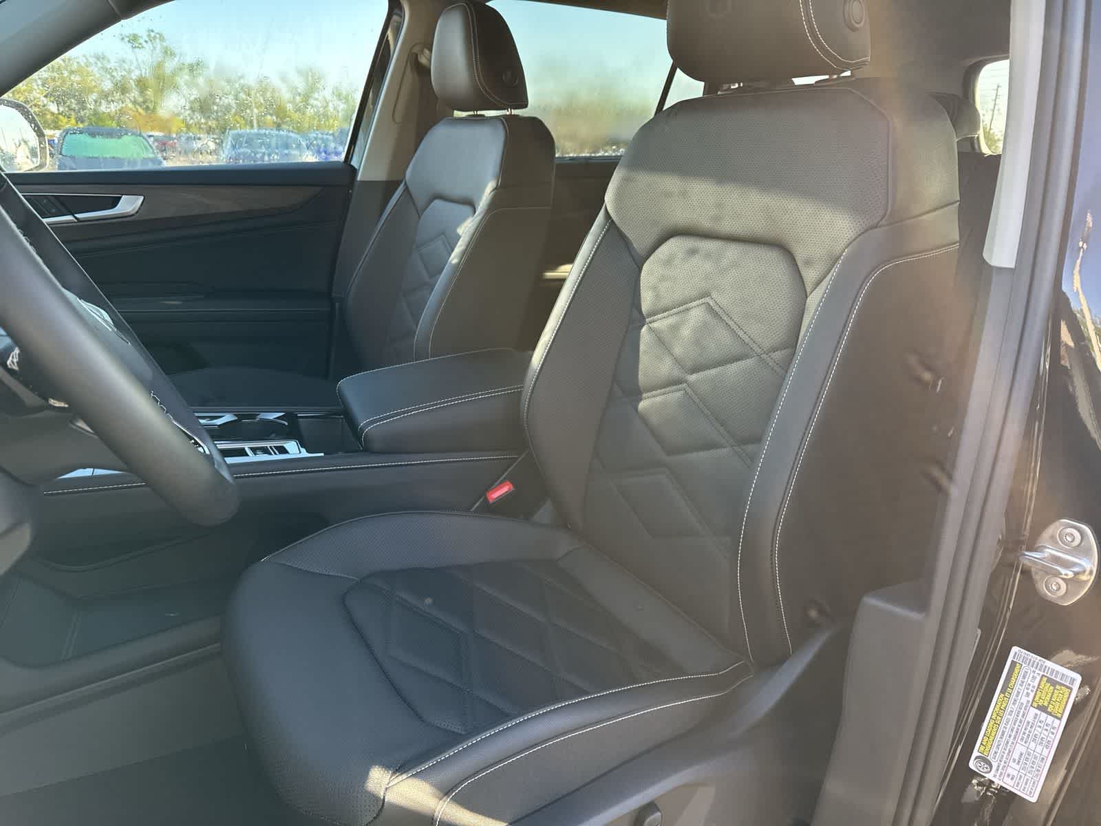 Thumbnail: 2026 Volkswagen Atlas - 15