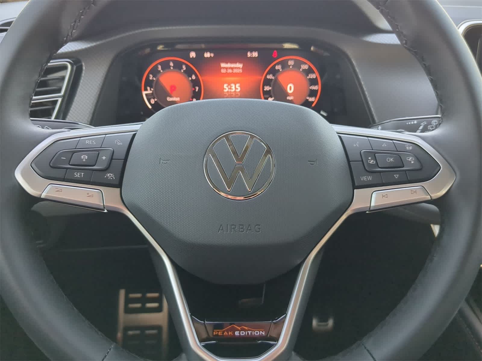 Thumbnail: 2025 Volkswagen Atlas - 25