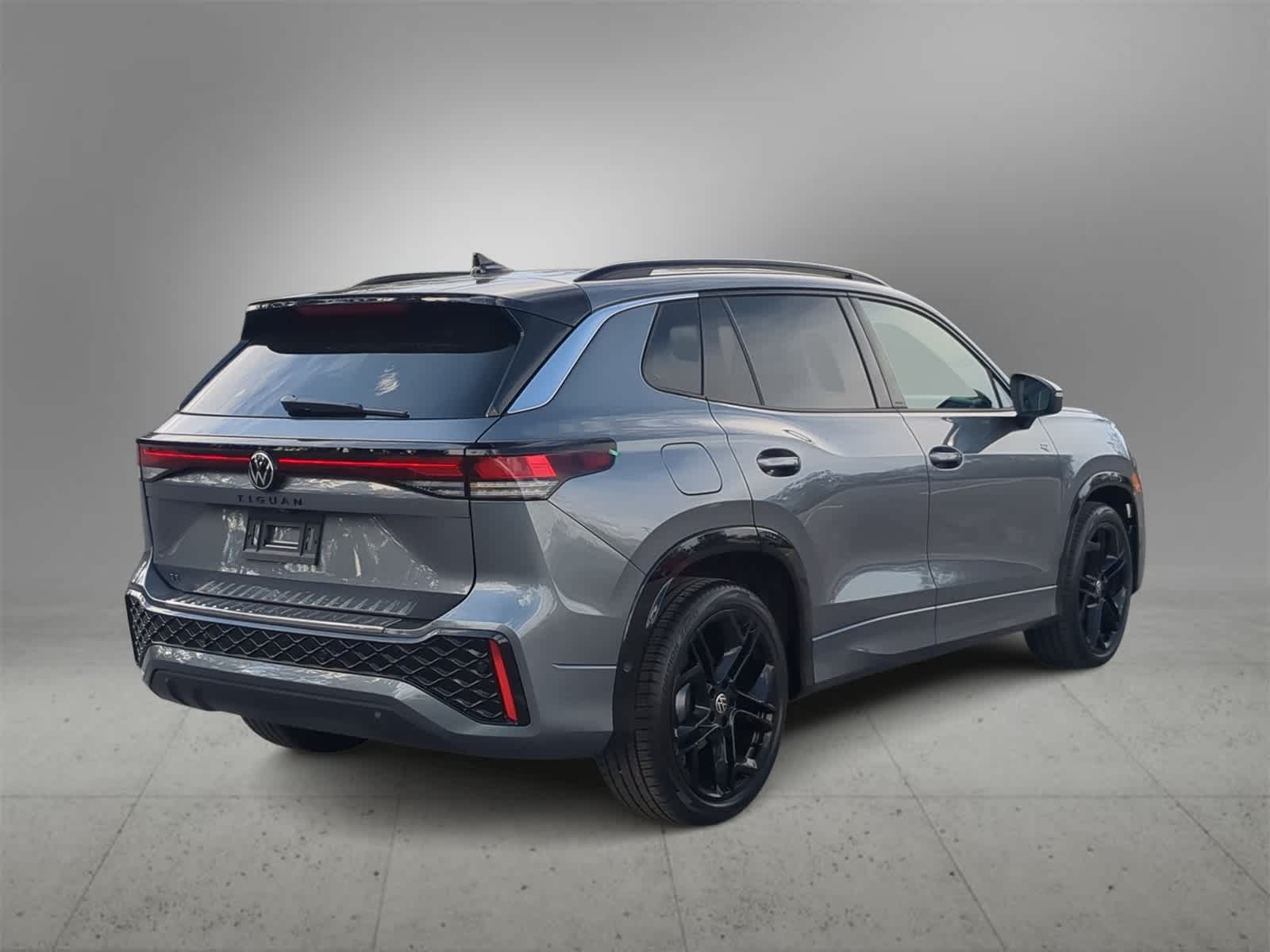 Thumbnail: 2026 Volkswagen Tiguan - 8