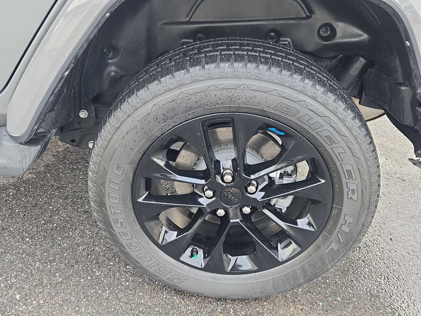 Thumbnail: 2023 Jeep Wrangler - 14