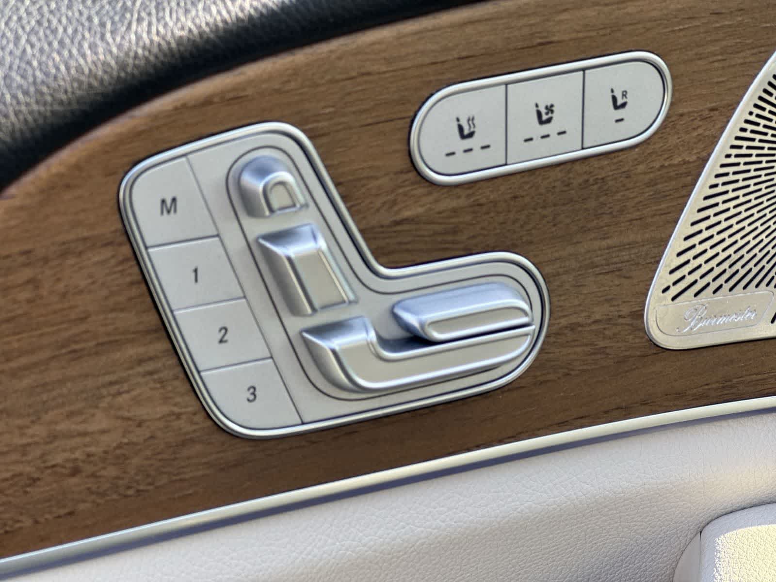 Thumbnail: 2023 Mercedes-Benz GLS - 16