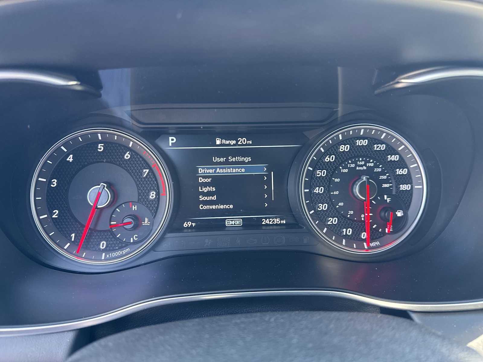 Thumbnail: 2021 Genesis G70 - 33
