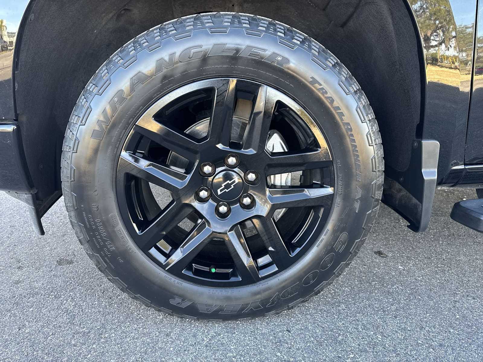 Thumbnail: 2023 Chevrolet Silverado 1500 - 12