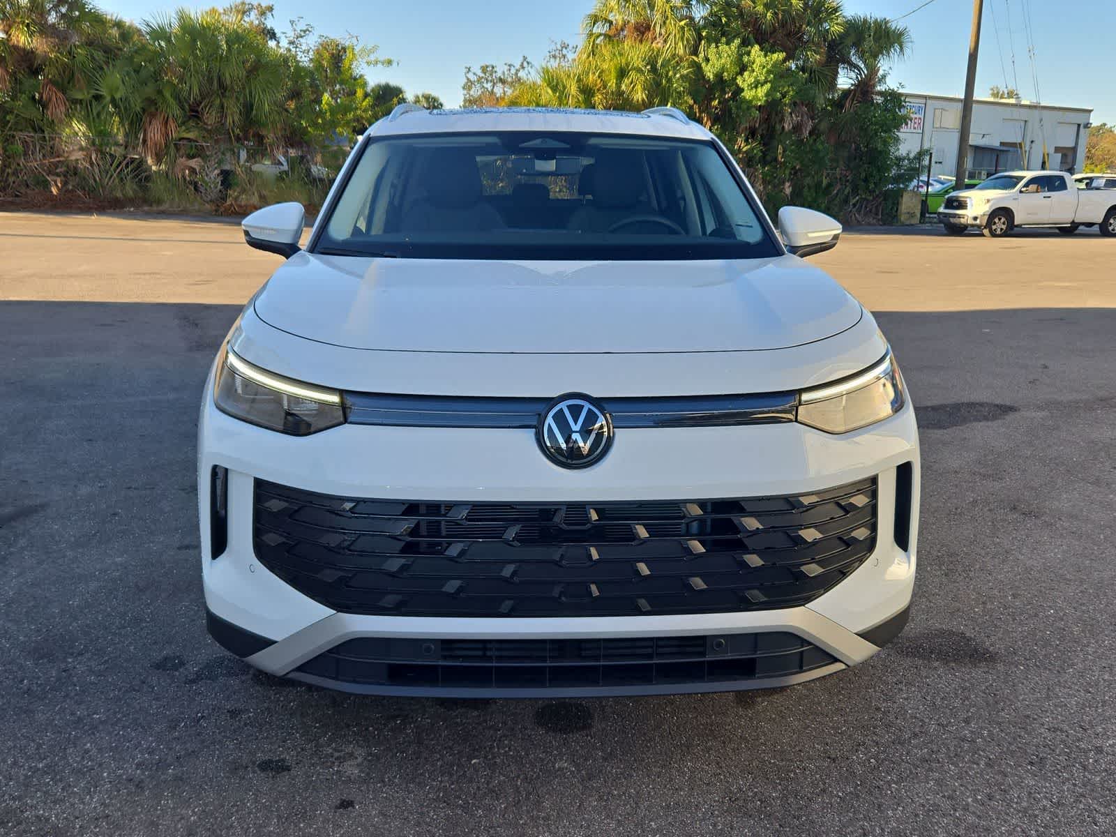 Thumbnail: 2026 Volkswagen Tiguan - 17