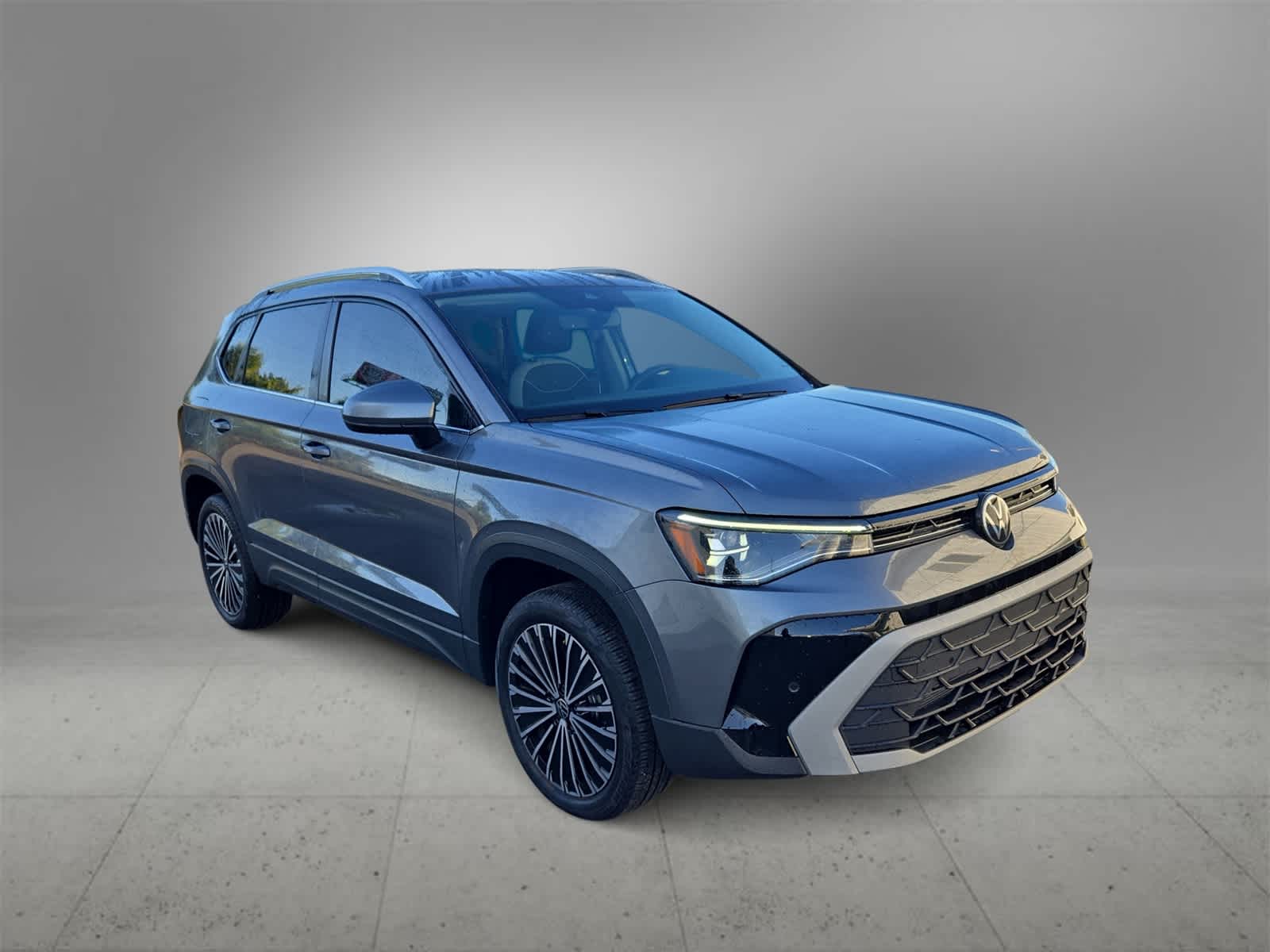 Thumbnail: 2025 Volkswagen Taos - 2