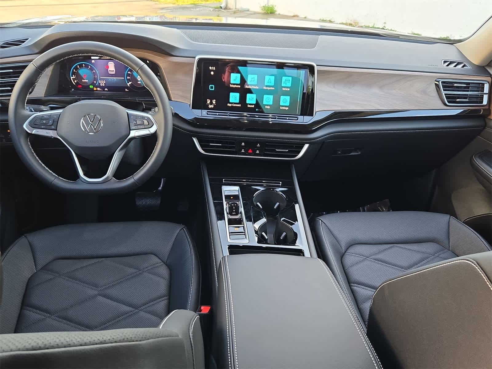 Thumbnail: 2026 Volkswagen Atlas - 16