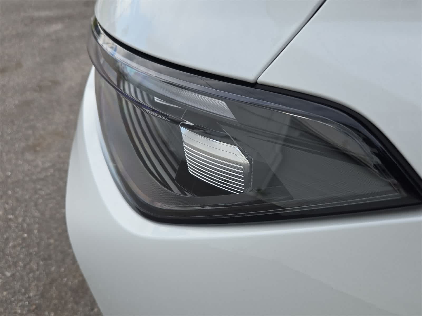 Thumbnail: 2025 Volkswagen Tiguan - 11