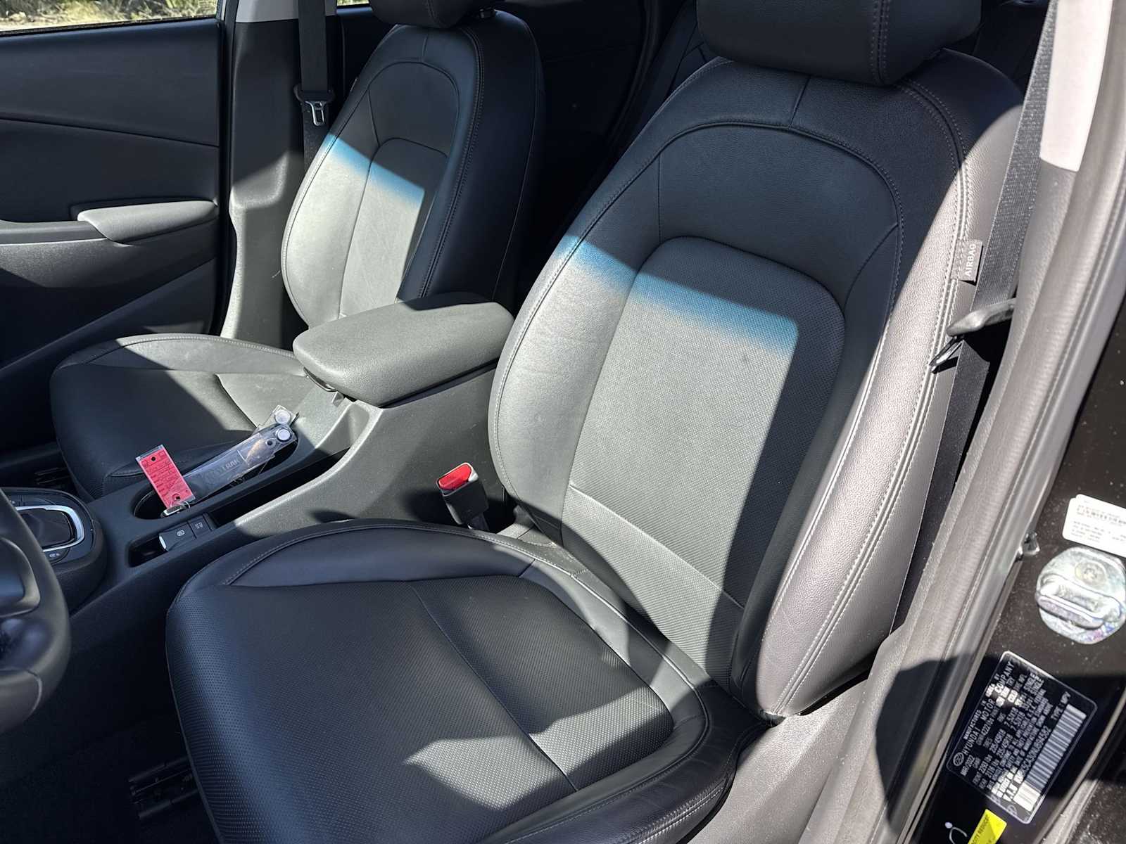 Thumbnail: 2022 Hyundai Kona - 16