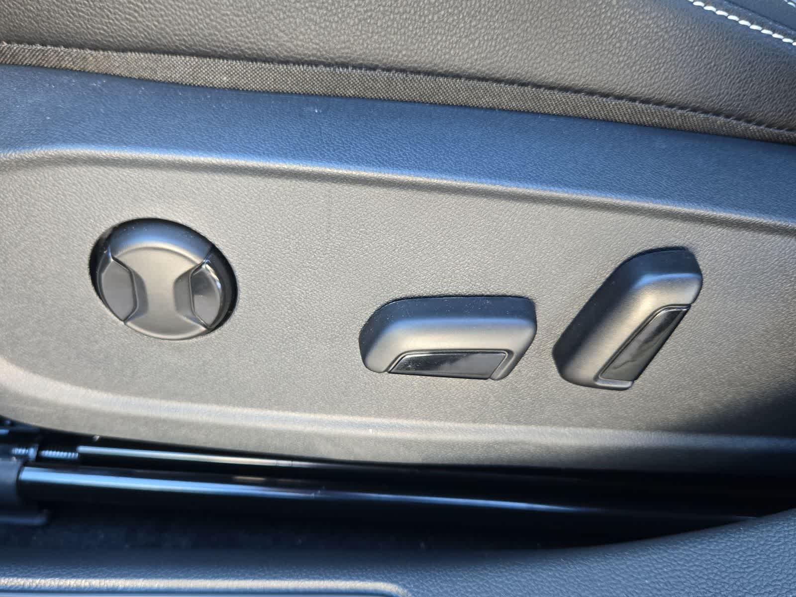 Thumbnail: 2026 Volkswagen Jetta - 23