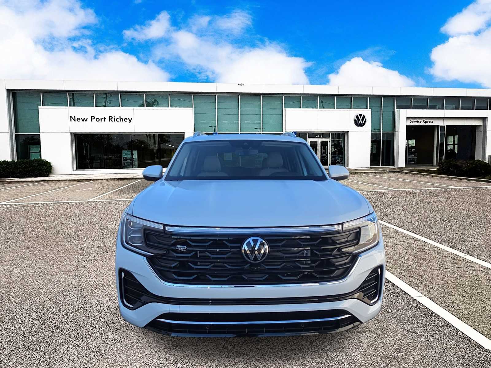 Thumbnail: 2026 Volkswagen Atlas - 3