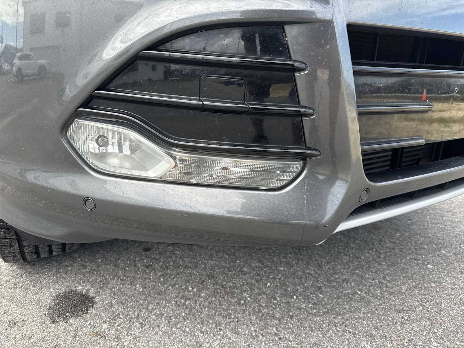 Thumbnail: 2016 Ford Escape - 10