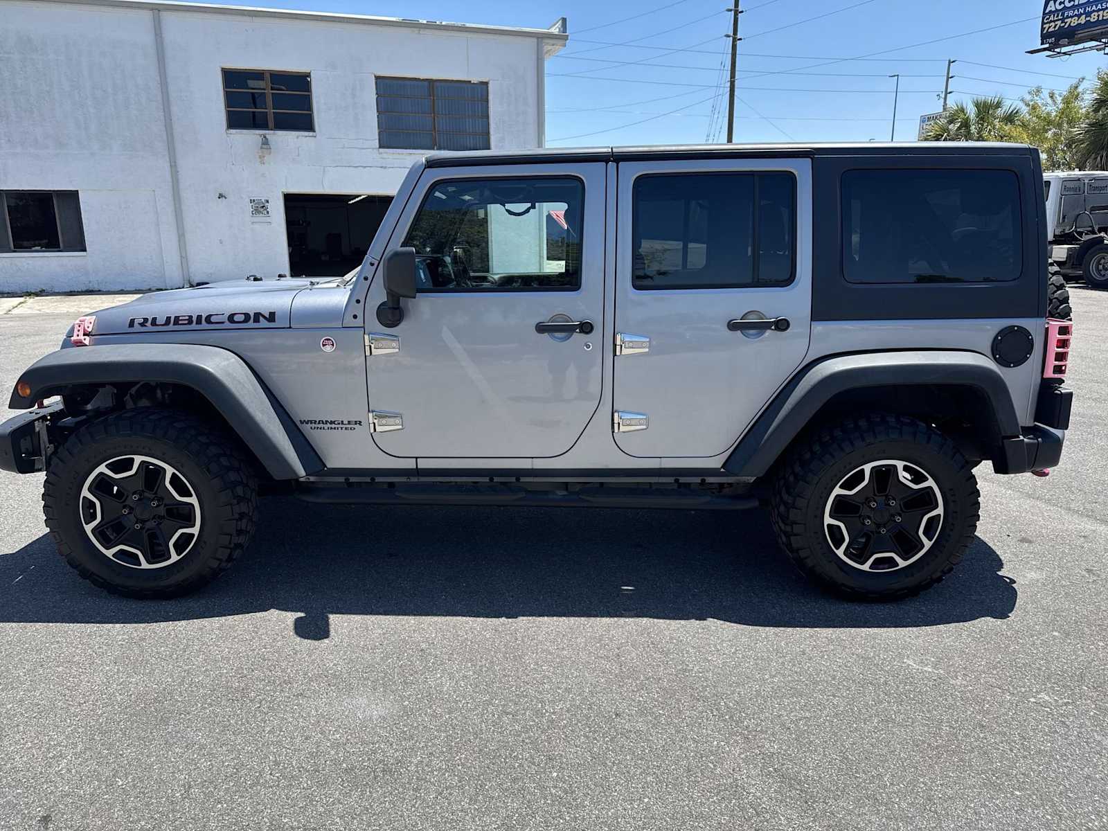 Thumbnail: 2014 Jeep Wrangler - 3