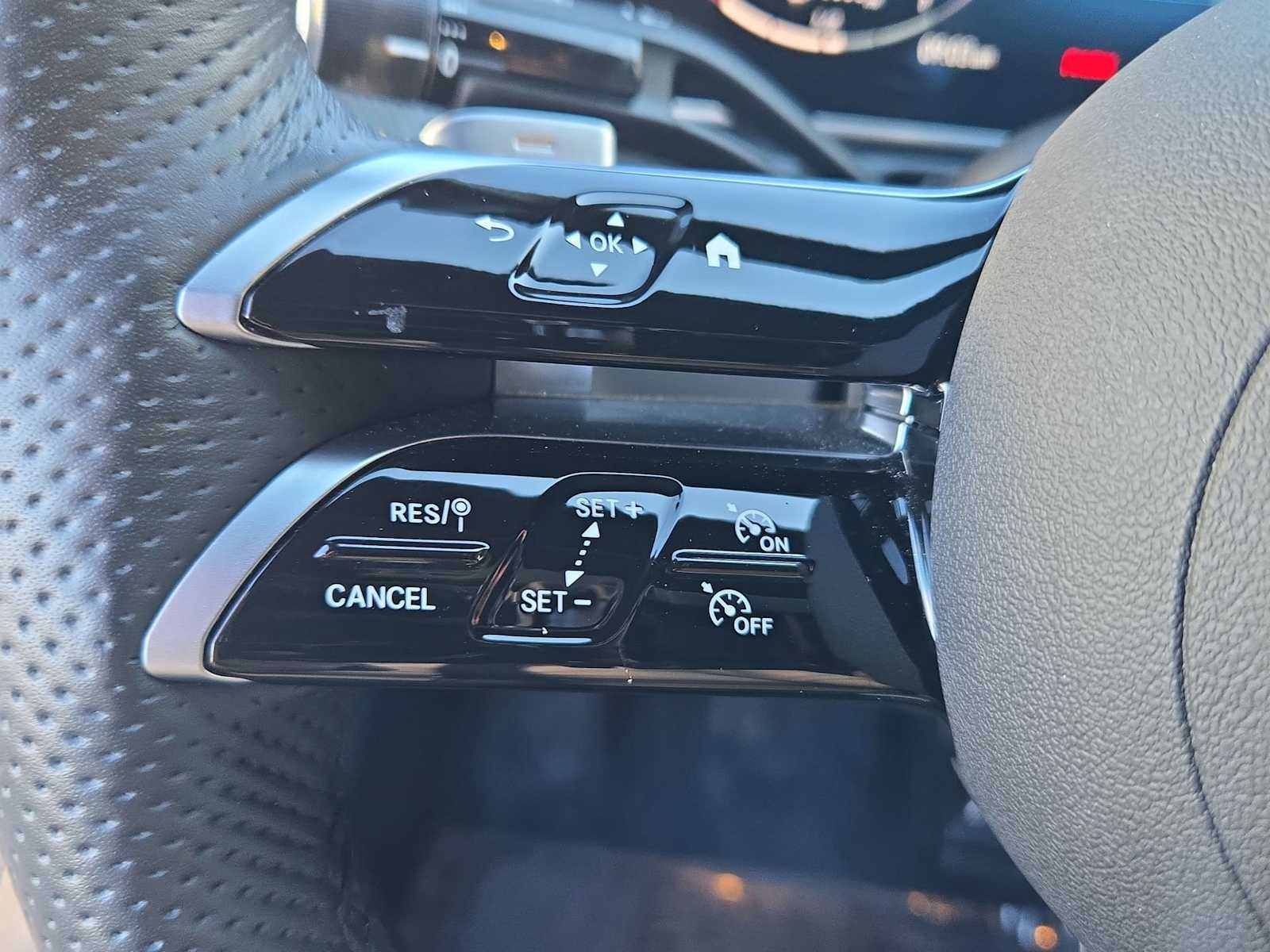 Thumbnail: 2025 Mercedes-Benz CLE - 21