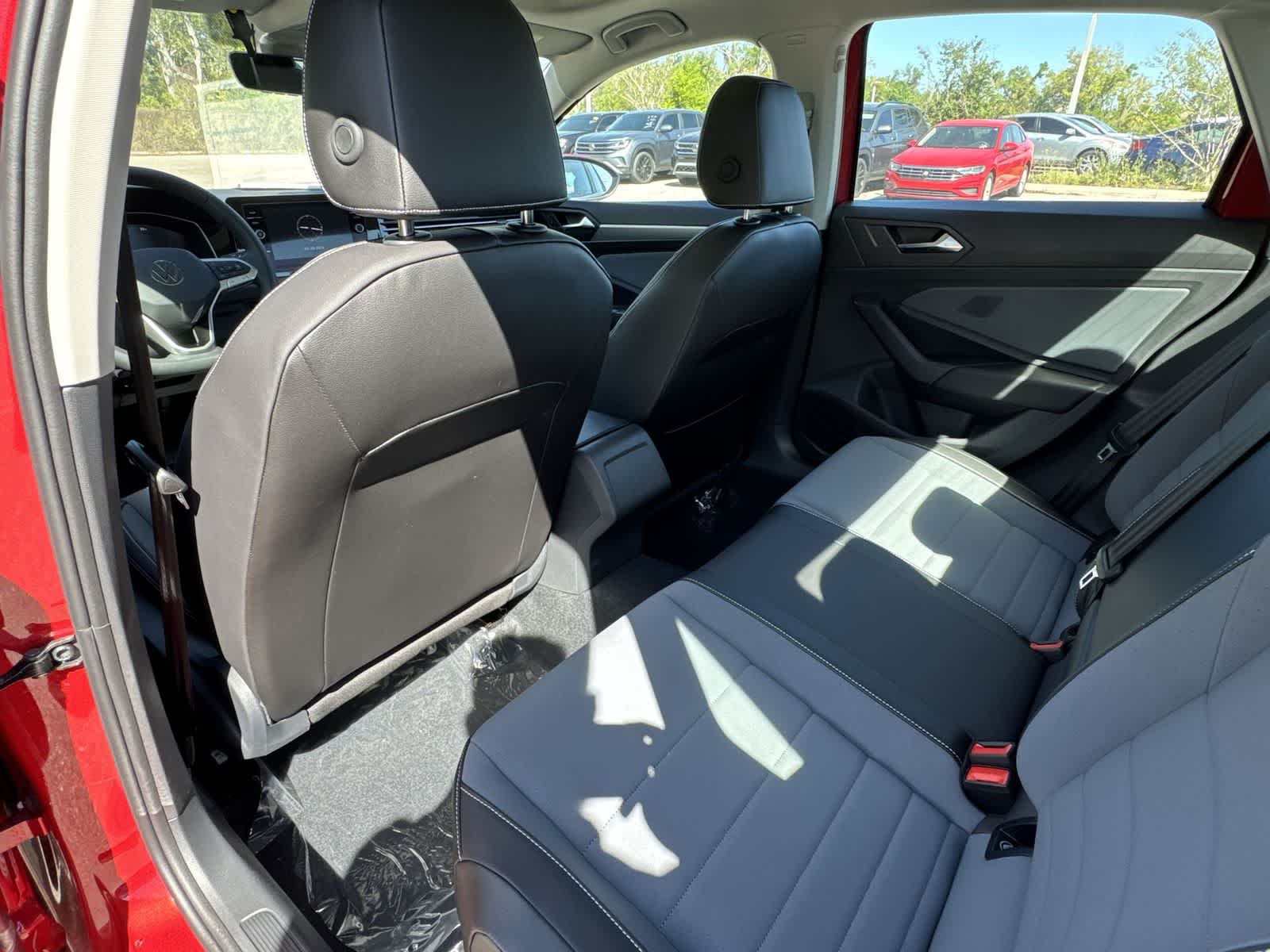 Thumbnail: 2026 Volkswagen Jetta - 17