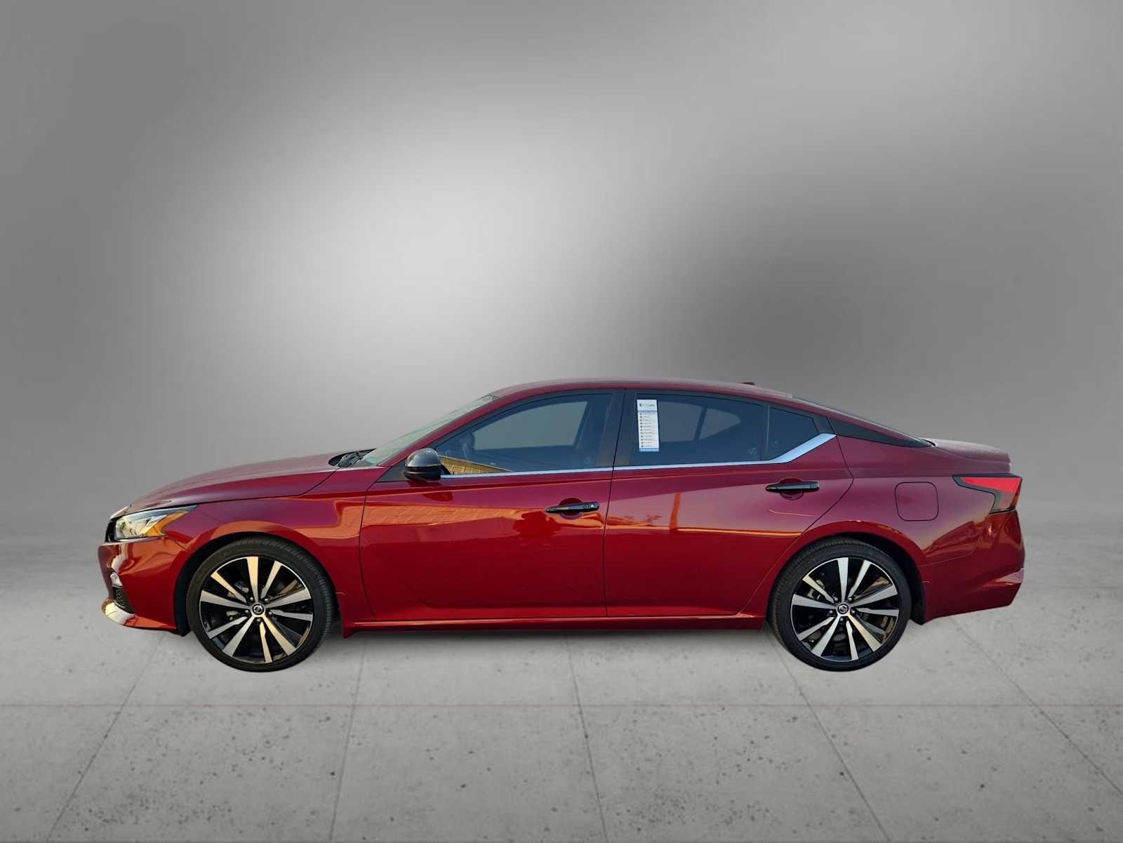 Thumbnail: 2022 Nissan Altima - 5