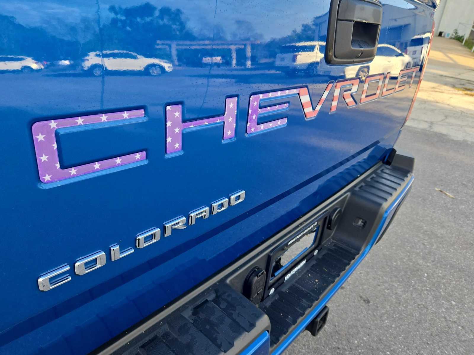 Thumbnail: 2022 Chevrolet Colorado - 12