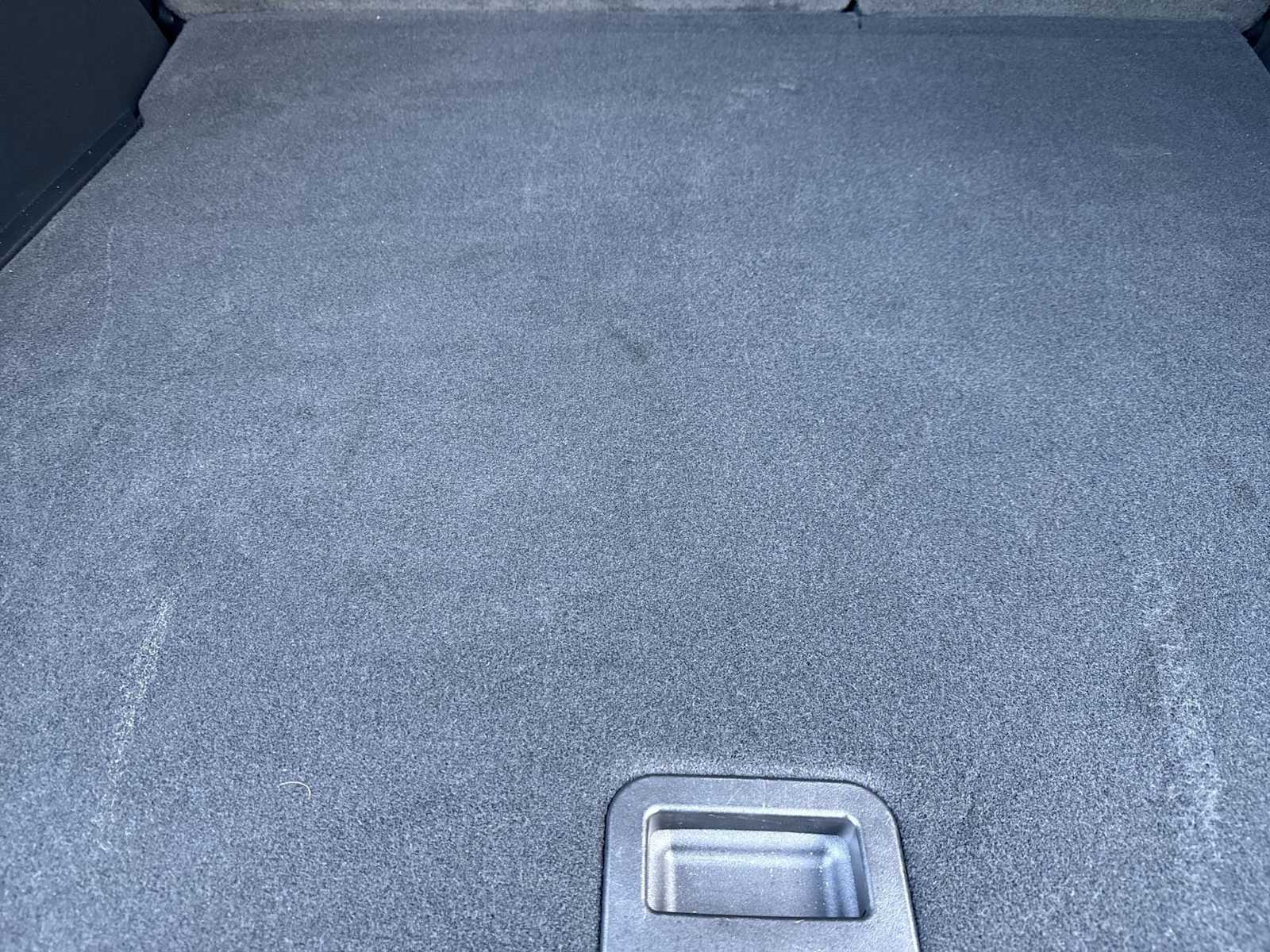 Thumbnail: 2023 Ford Edge - 32