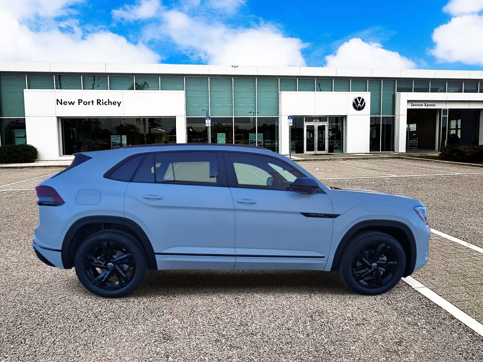 Thumbnail: 2026 Volkswagen Atlas - 9