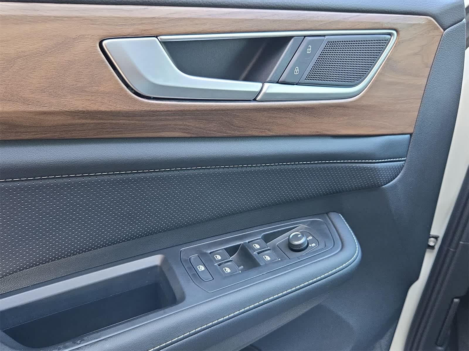 Thumbnail: 2026 Volkswagen Atlas - 36