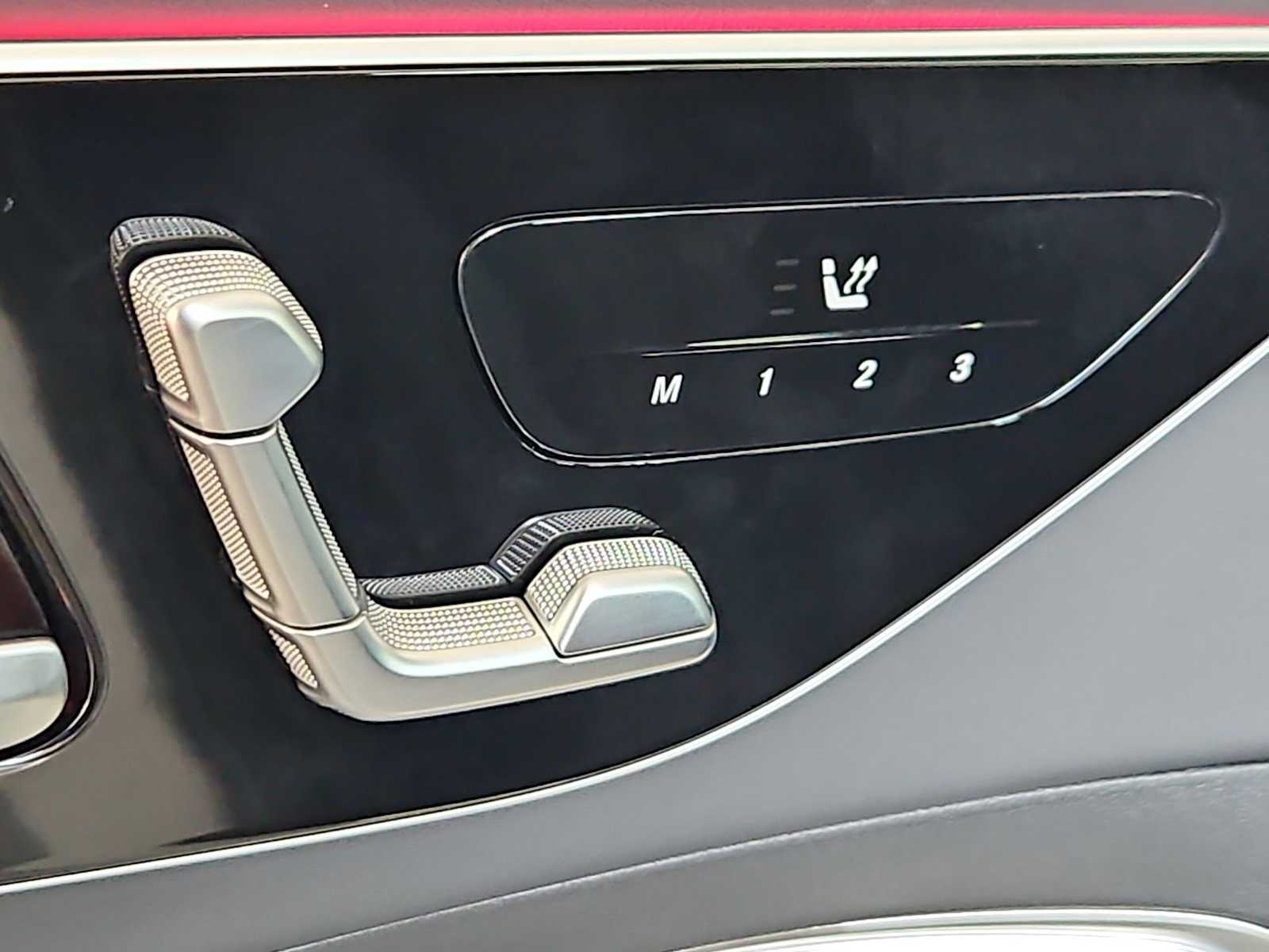 Thumbnail: 2024 Mercedes-Benz C-Class - 18