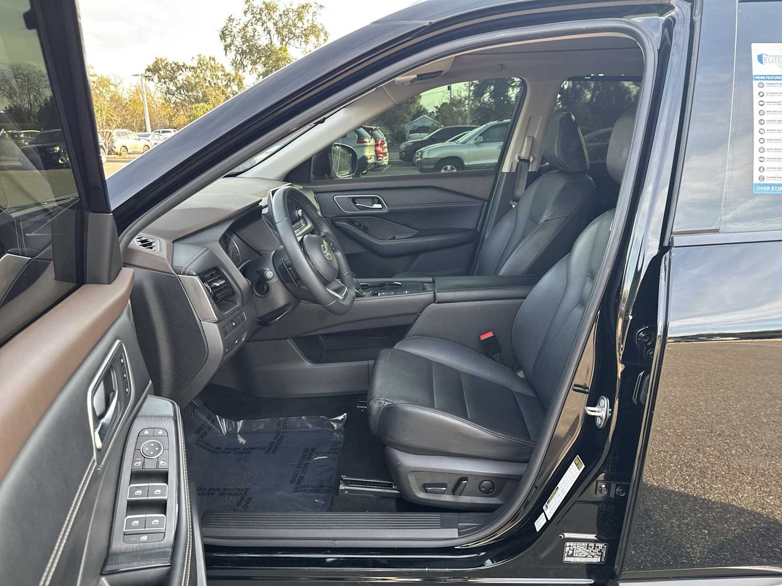 Thumbnail: 2021 Nissan Rogue - 2