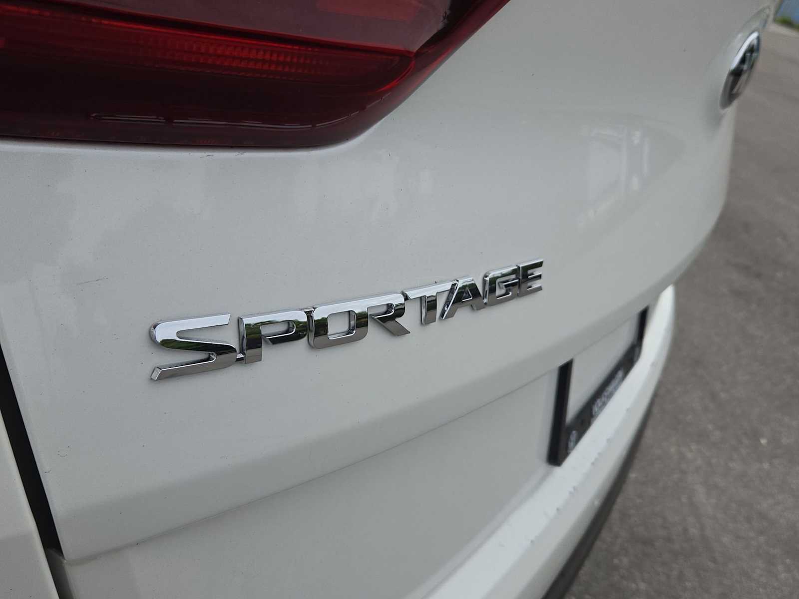 Thumbnail: 2020 Kia Sportage - 13