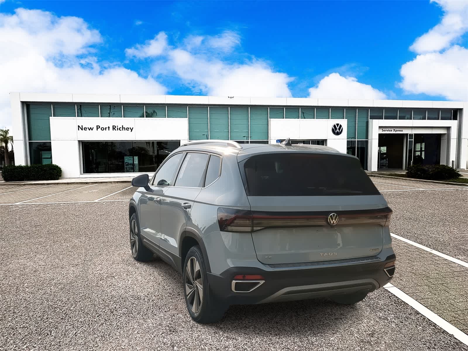 Thumbnail: 2025 Volkswagen Taos - 6