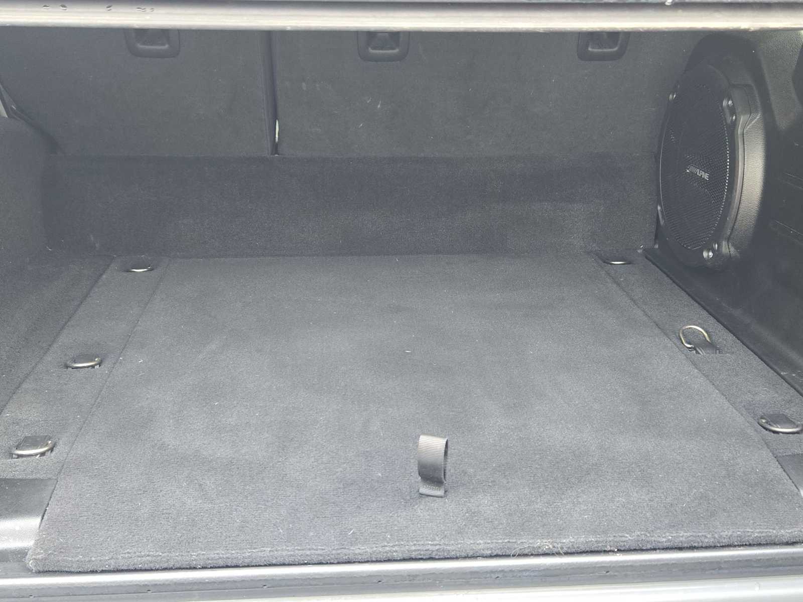 Thumbnail: 2023 Jeep Wrangler - 32