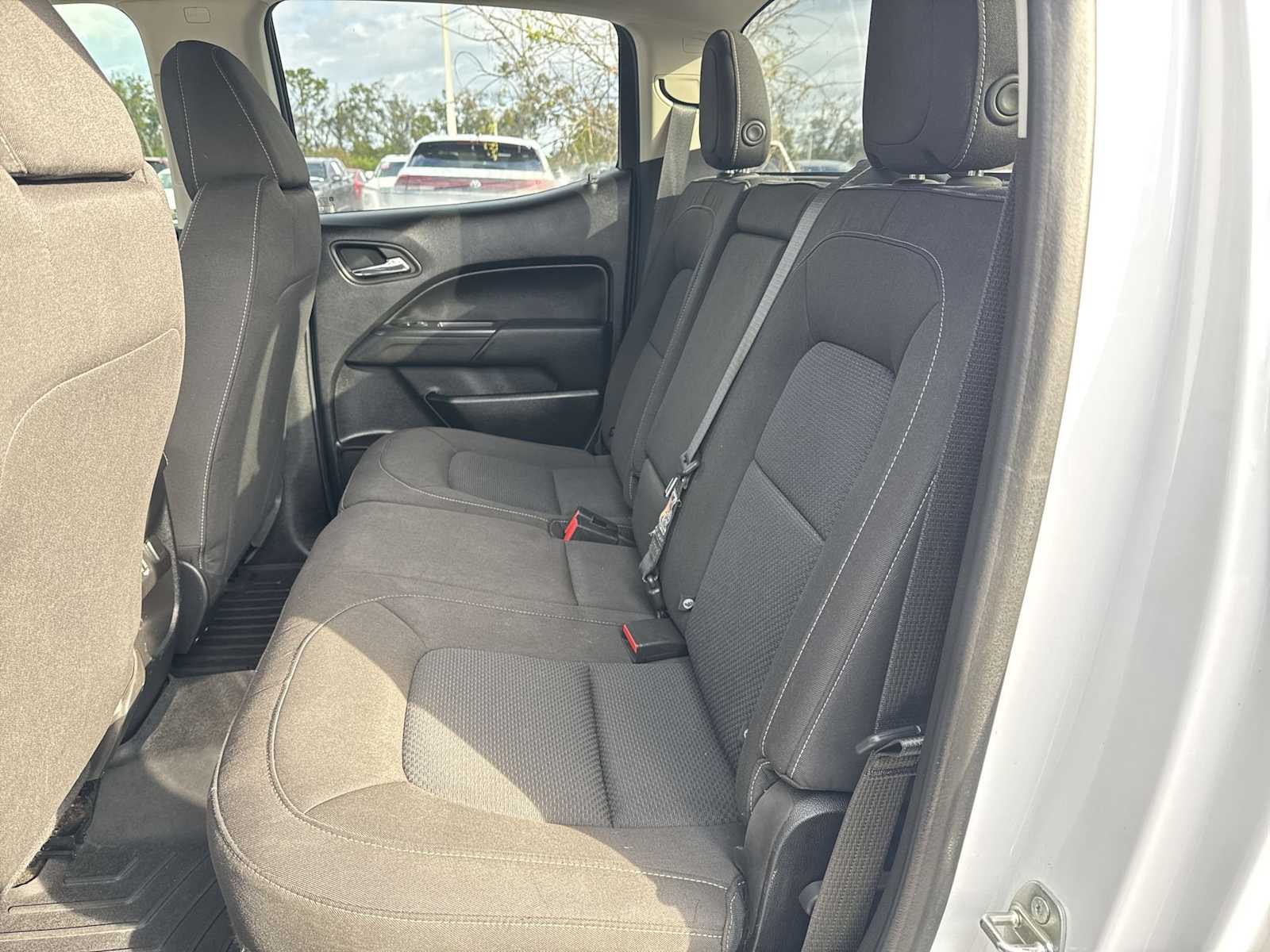 Thumbnail: 2019 Chevrolet Colorado - 18