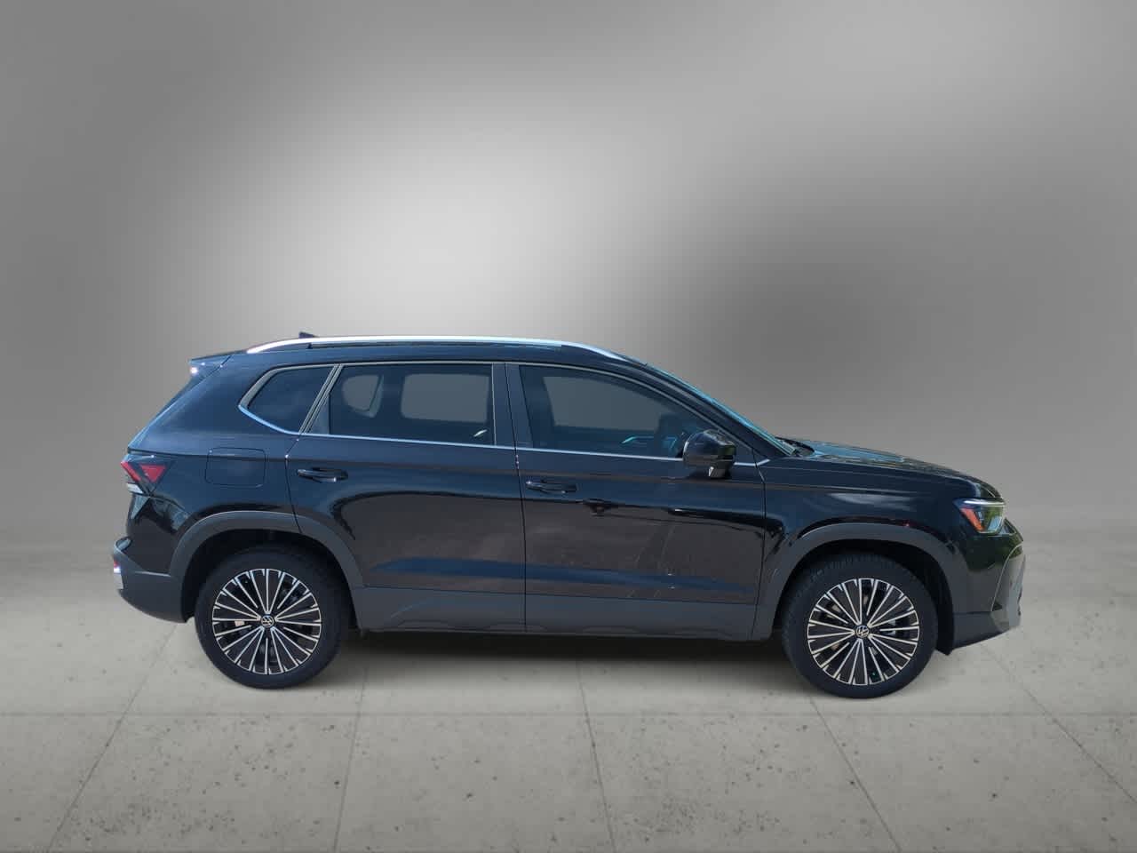 Thumbnail: 2025 Volkswagen Taos - 9