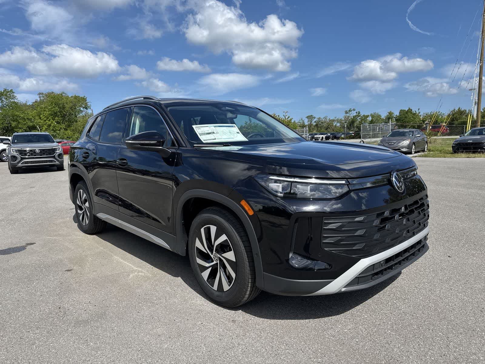 Thumbnail: 2026 Volkswagen Tiguan - 8