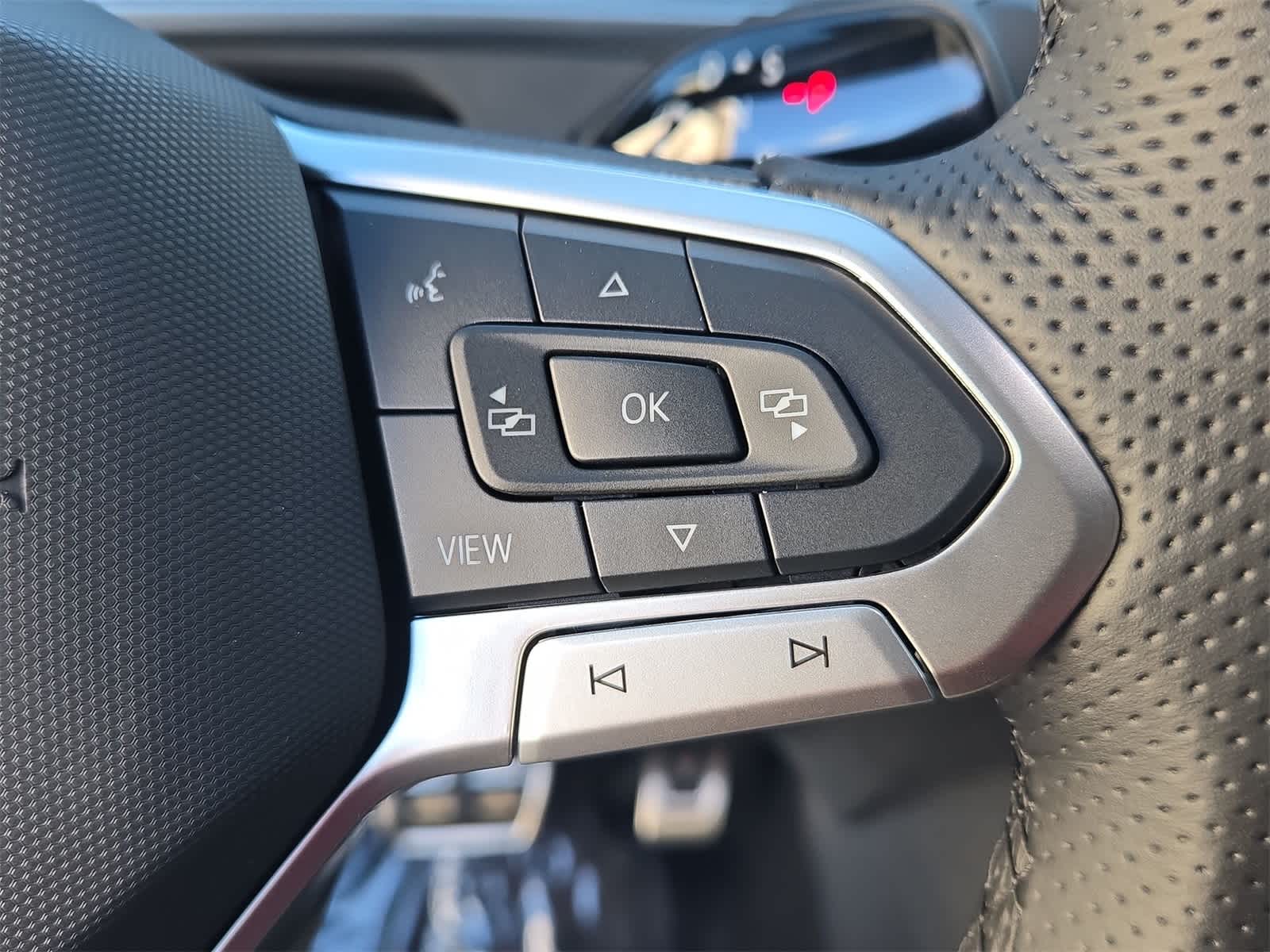 Thumbnail: 2026 Volkswagen Tiguan - 25